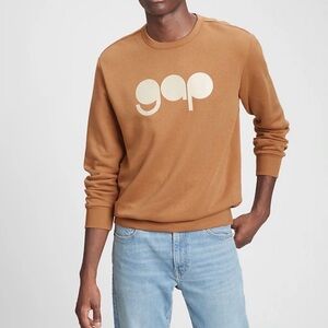 GAP Men's Brown Crewneck Sweater